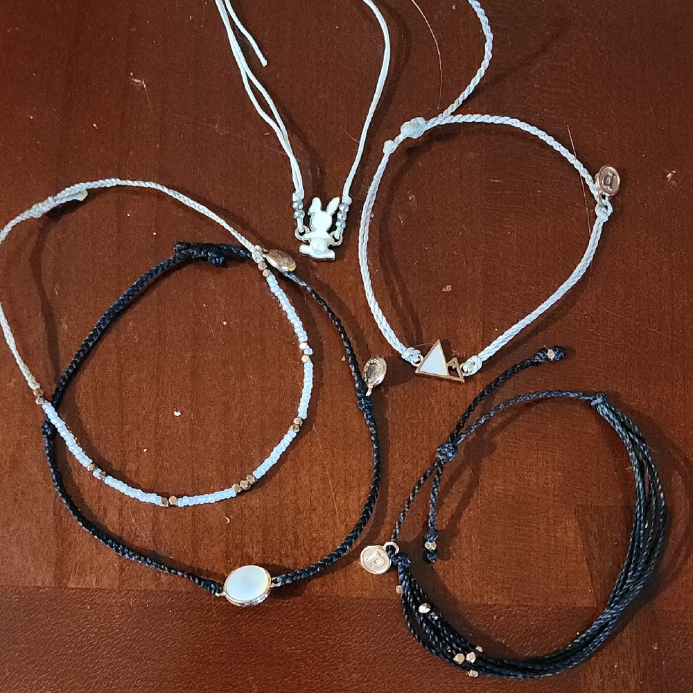 Pura Vida Black/ Cream/ Blue Bracelet Set 5